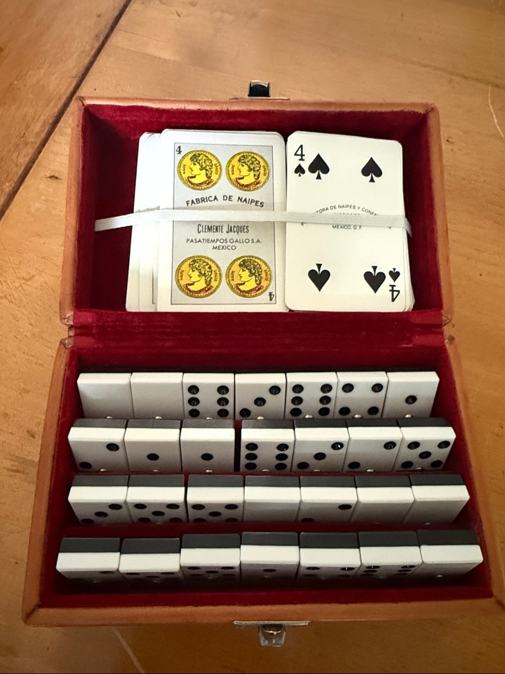 Vintage 3-in-1 Game Set Travel Case Dominoes, cards, Mexico